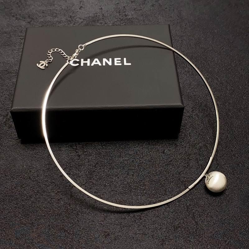 Chanel Necklaces 132